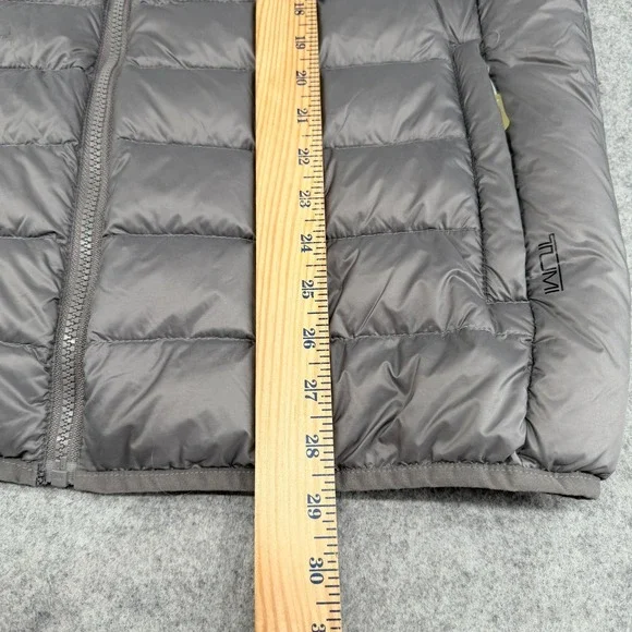 Tumi Pax Packable Travel Pillow Puffer Down Hooded Jacket Silver Gray Women's XL - Picture 7 of 10